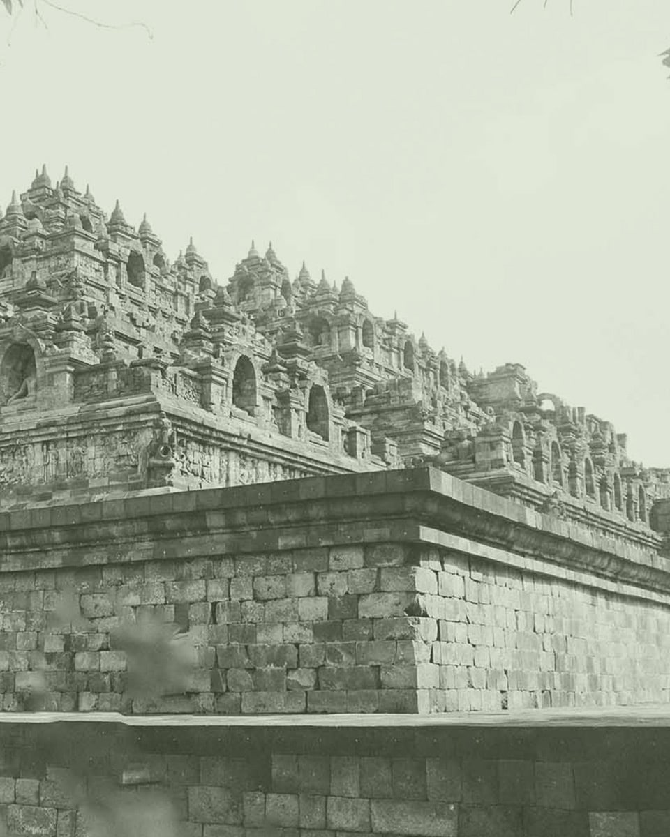 picture of a monestary